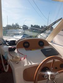 JEANNEAU MERRY FISHER 625 + 115 YAMAHA