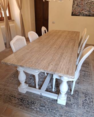 Tavolo in legno soggiorno/cucina
