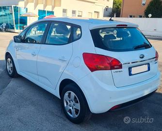 Kia Venga diesel 90cv Neopatentati