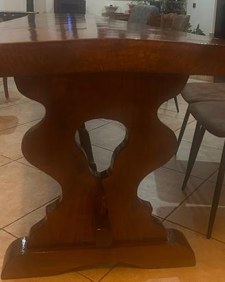 Tavolo massello   tutto intero