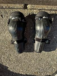 Ginocchiere moto