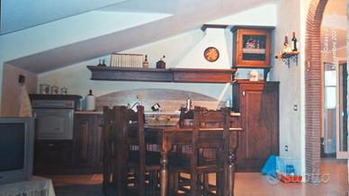 Cucina in legno massello