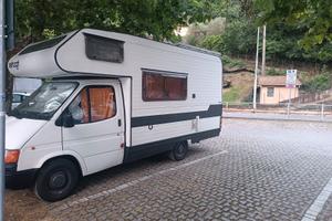 Camper Mansardato