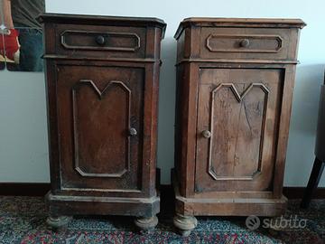 coppia di comodini inizio '900