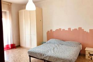 Due stanze singole con balcone