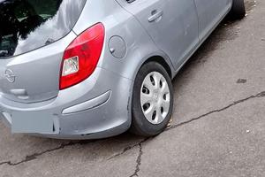 Opel Corsa benzina con impianto gpl 2010