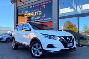NISSAN QASHQAI 1.7 DCI 4WD CVT TEKNA 150CV
