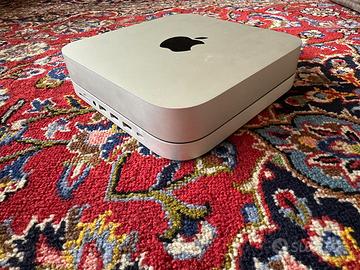 Mac Mini 2023 M2 16 GB RAM 256GB SSD + Hub Satechi