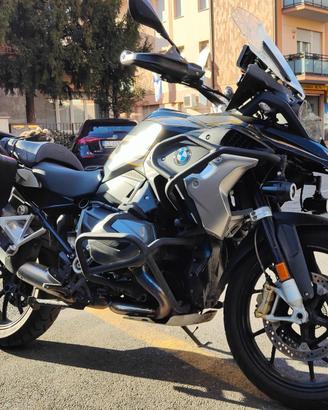 BMW R 1250 GS Exclusive assetto ribassato