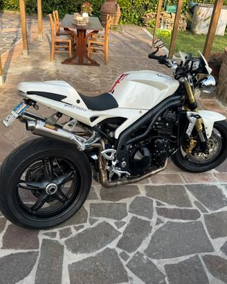 Triumph speed triple 1050 - 2006