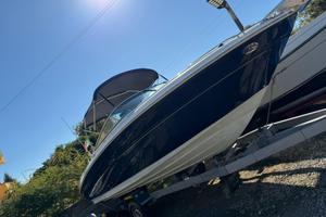 SeaRay 220