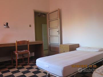 Stanza singola per studente/lavoratore Via Puccini