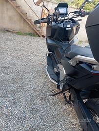 X ADV 750