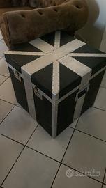 Tavolino / Baule in legno e metallo