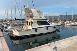 Hatteras 41’ Convertible