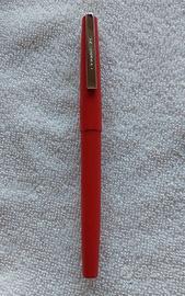Penna stilografica vintage UNIVERSAL Italy NUOVA