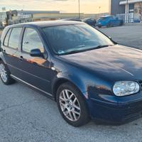 Volkswagen Golf 1.6 cat 5 porte