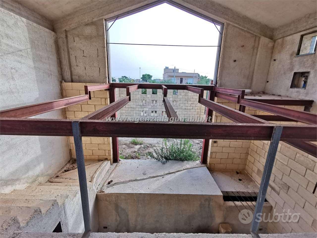 2 Strutture indipendenti di 170mq cad con giardino - Vista 4