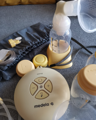 Medela tiralatte elettrico + sterilizzatore Chicco