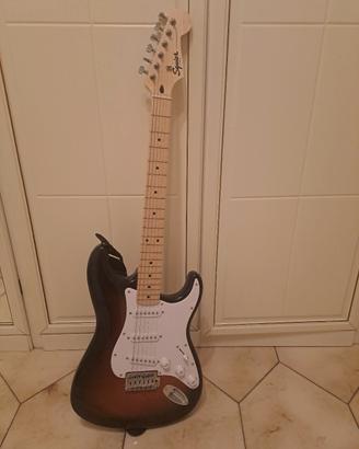 Fender Squier Sonic Stratocaster Pack BK