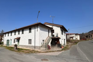 Casale indipendente con ristorante