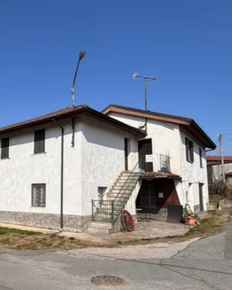 Casale indipendente con ristorante