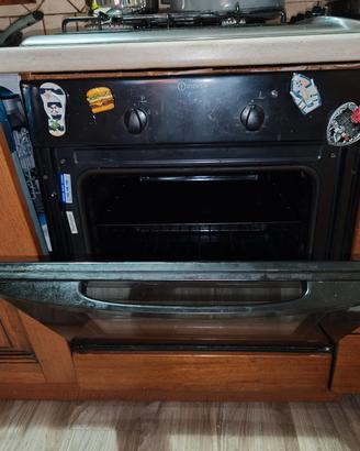 forno indesit 