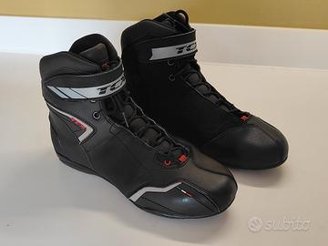 Scarponcini moto TCX WP Taglia 42


