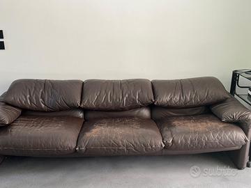 divano modello "maralunga"