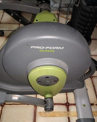 ellittica Proform 696