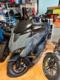 Tmax 560 techmax