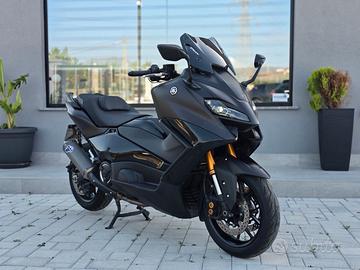 Yamaha T-Max 560 Tech Max