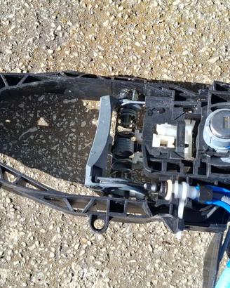 serratura porta anteriore sinistra BMW x3 G01