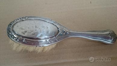 Spazzola in argento 800/1000 per abiti