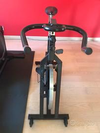 Bicicletta spinning professionale