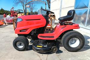 Trattorino tagliaerba MTD Smart RG145 seminuovo