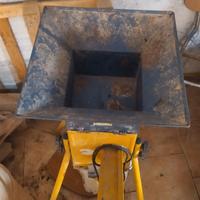 mulino macina frumento 