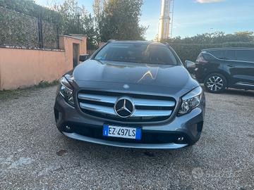 MERCEDES GLA 200 CDI 136 CV  EXECUTIVE