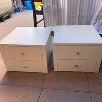 2 comodini bianchi