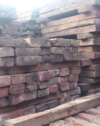 Traversine in legno