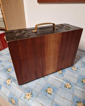 valigetta in legno da pesca