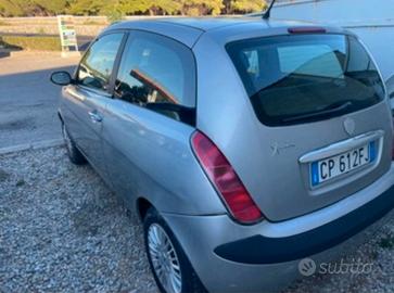 lancia y Ypsilon 2004 benzina 1.2 