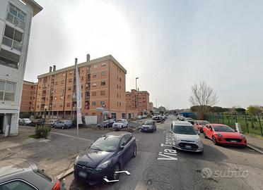 OSTIA BILOCALE con BALCONE / P.AUTO