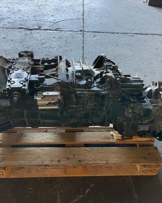 Cambio zf ecosplit 4 iveco stralis euro 6