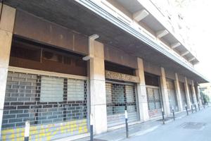 Immobile di 850 m² con più di 5 locali a Bologna