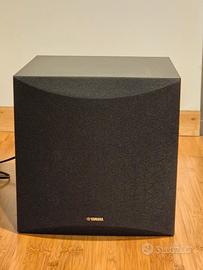 Subwoofer Yamaha NS-SW050 con cavo coassiale 2,5 m