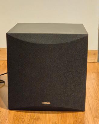 Subwoofer Yamaha NS-SW050 con cavo coassiale 2,5 m