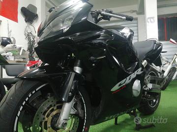 Honda CBR 600 F - 2003 Guarda la Ns vetrina Moto