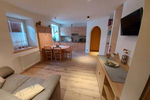Casa Rita trilocale in centro storico a Tesero