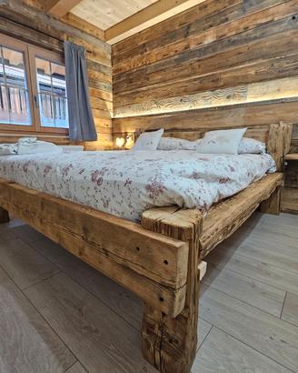 Letti in legno antico